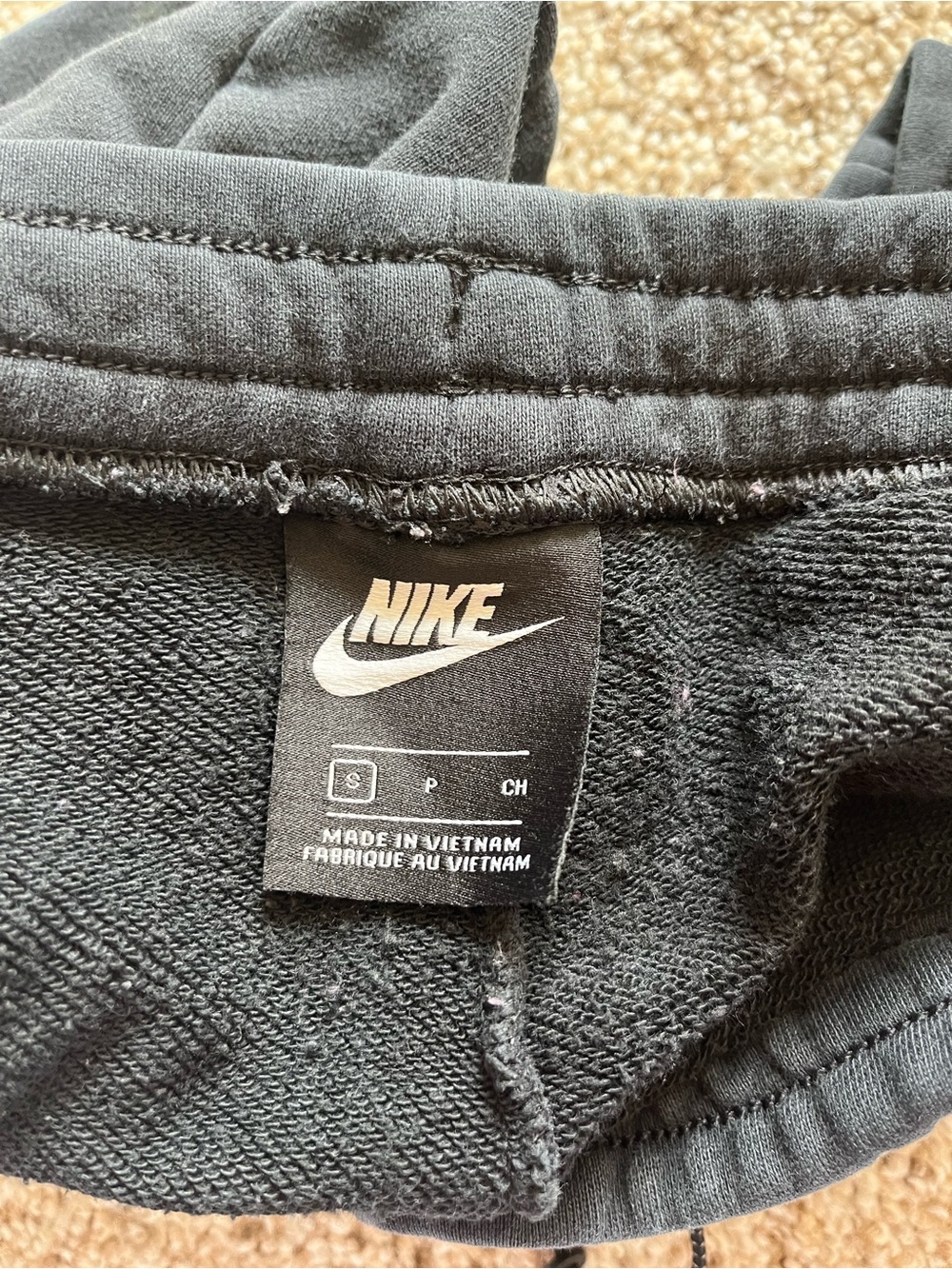 Nike Women’s Black Sweat Shorts - Picture 6 of 6